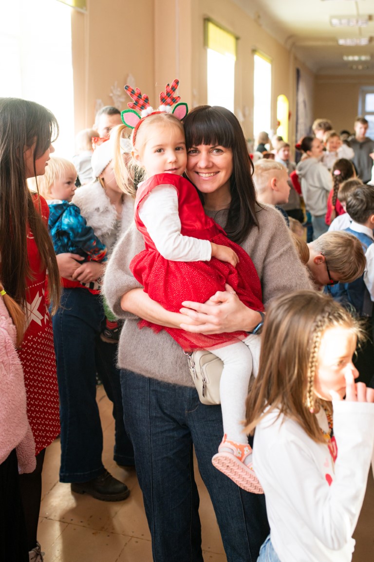 Latvia Charity Bank Kuldiga 202512 labdaribas pasakums gimenem foto-