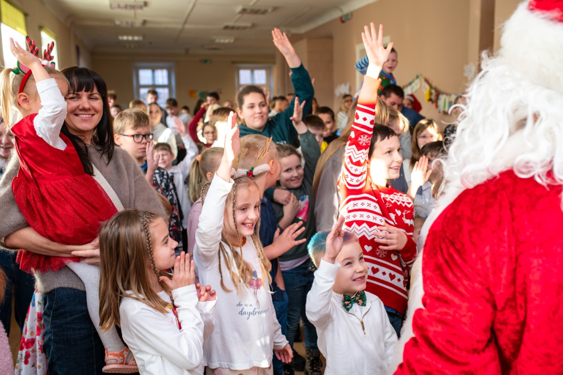 Latvia Charity Bank Kuldiga 202512 labdaribas pasakums gimenem foto-