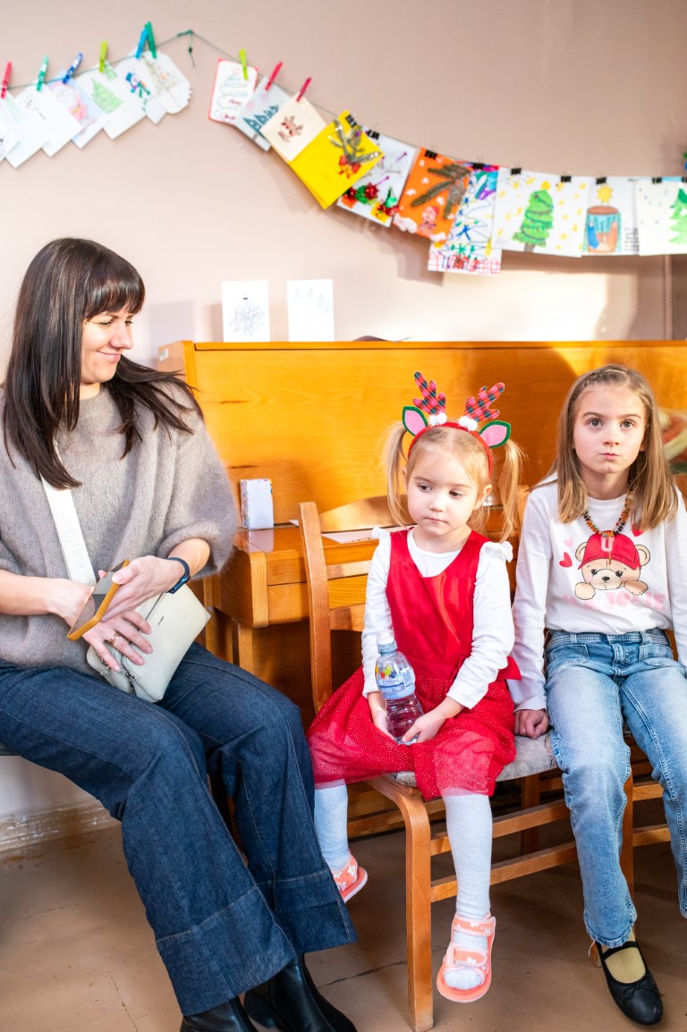 Latvia Charity Bank Kuldiga 202512 labdaribas pasakums gimenem foto-