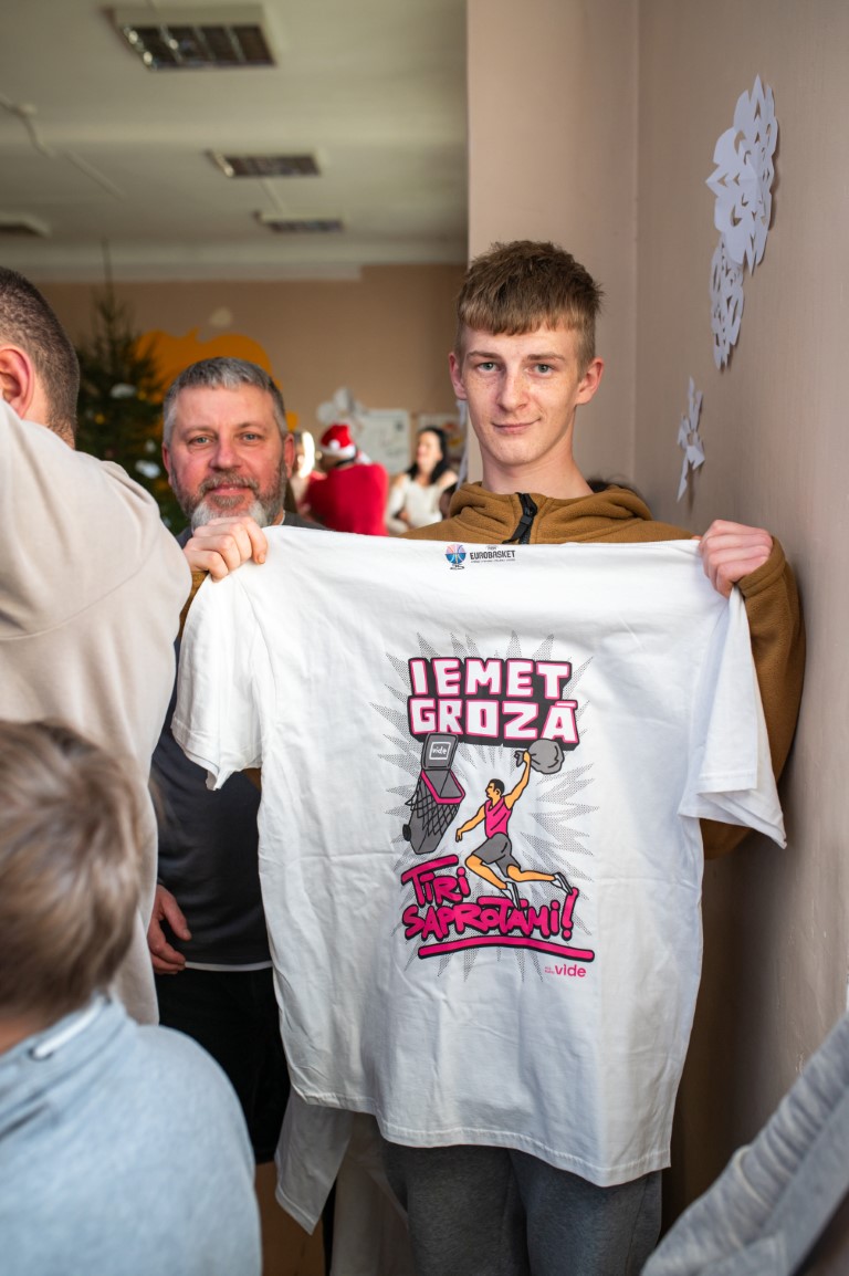 Latvia Charity Bank Kuldiga 202512 labdaribas pasakums gimenem foto-