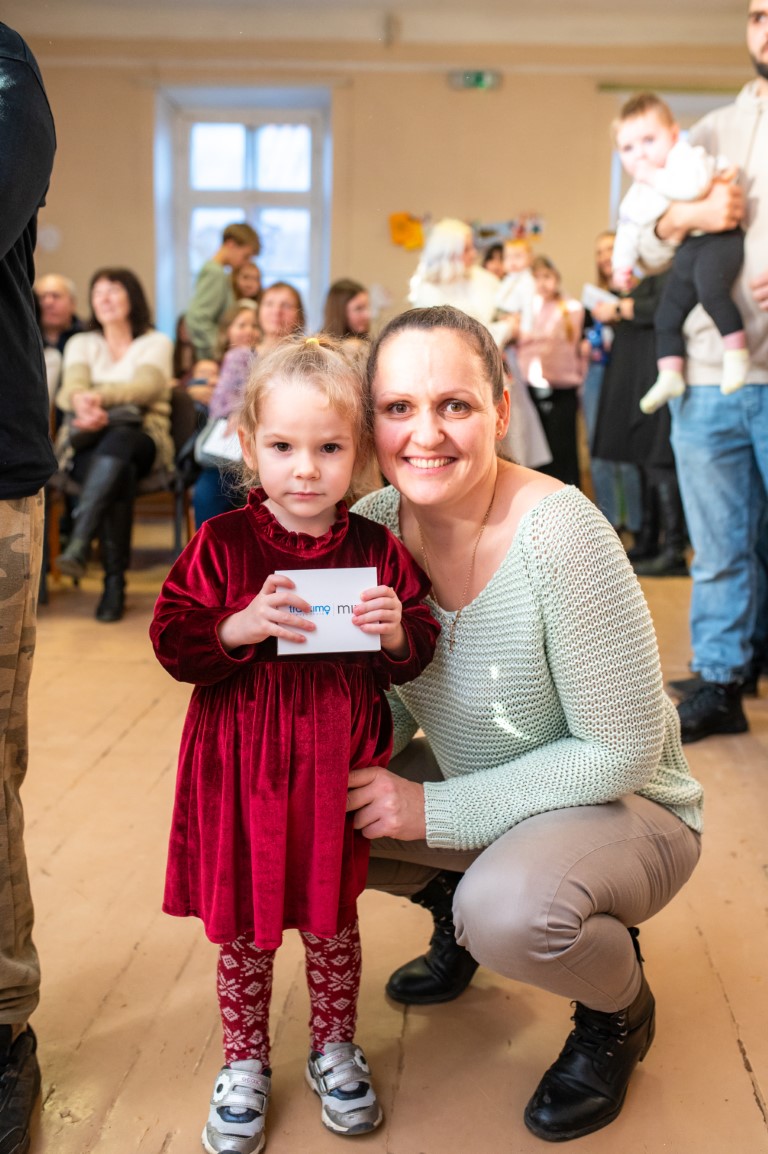 Latvia Charity Bank Kuldiga 202512 labdaribas pasakums gimenem foto-