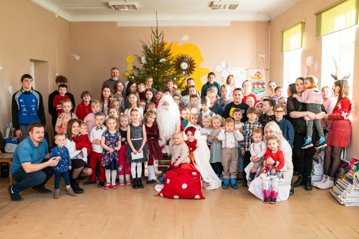 Latvia Charity Bank Kuldiga 202512 labdaribas pasakums gimenem foto-